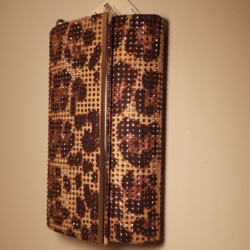 INC International Concepts purse